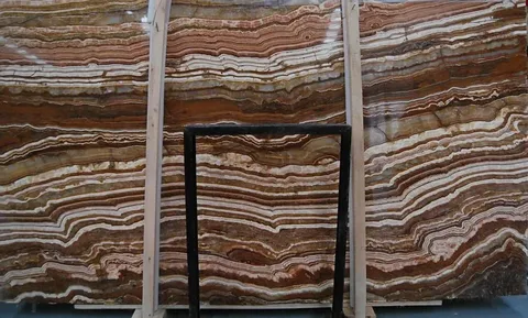 تصویر 4 از سنگ مرمریت بادبر با سطح صاف و مقاوم برای و نمای ساختمان